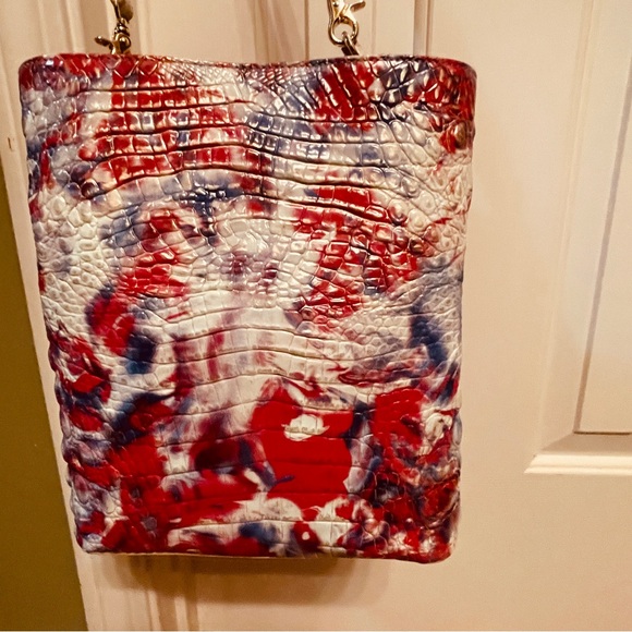 🇺🇸BEAUTIFUL BRAHMIN AMELIA BUCKET BAG in VALOR!!! - Picture 4 of 16